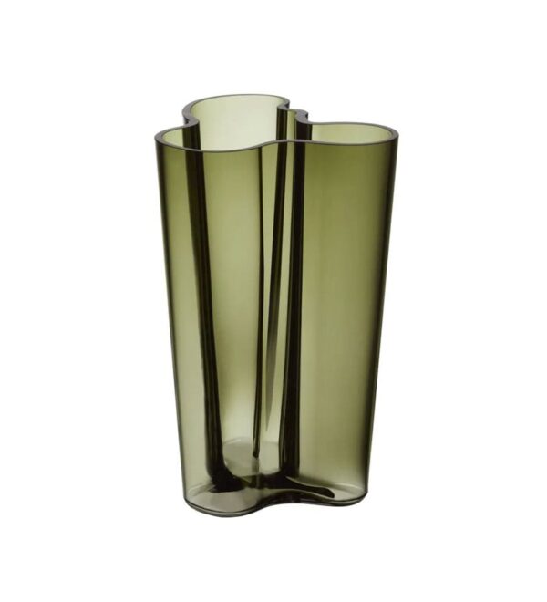 1Alvar Aalto vase moss green
